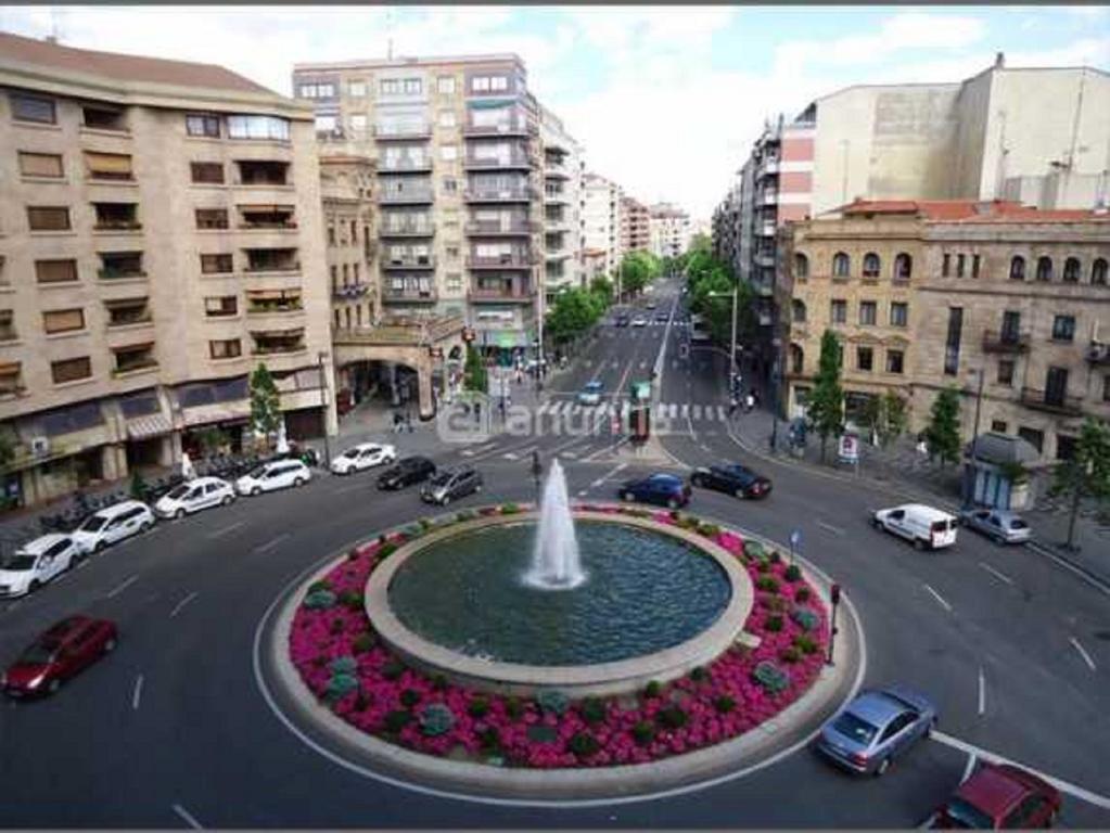 Apartamentos Salamanca Puerta Zamora, Centro, Wifi Con Salon Y 2 Dormitorios, Parking 部屋 写真